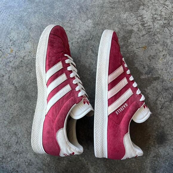 Adidas Gazelle Men's Burgundy Sneakers 3 Stripe Classic Trainers - Picture 6 of 8